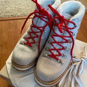 NEW — MONTELLIANA Boots SZ 10